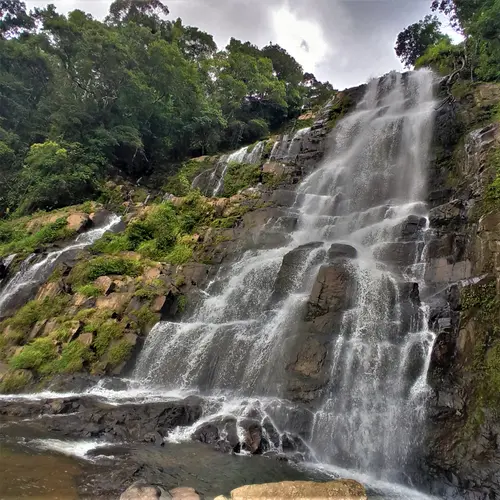 Tyrshi Falls